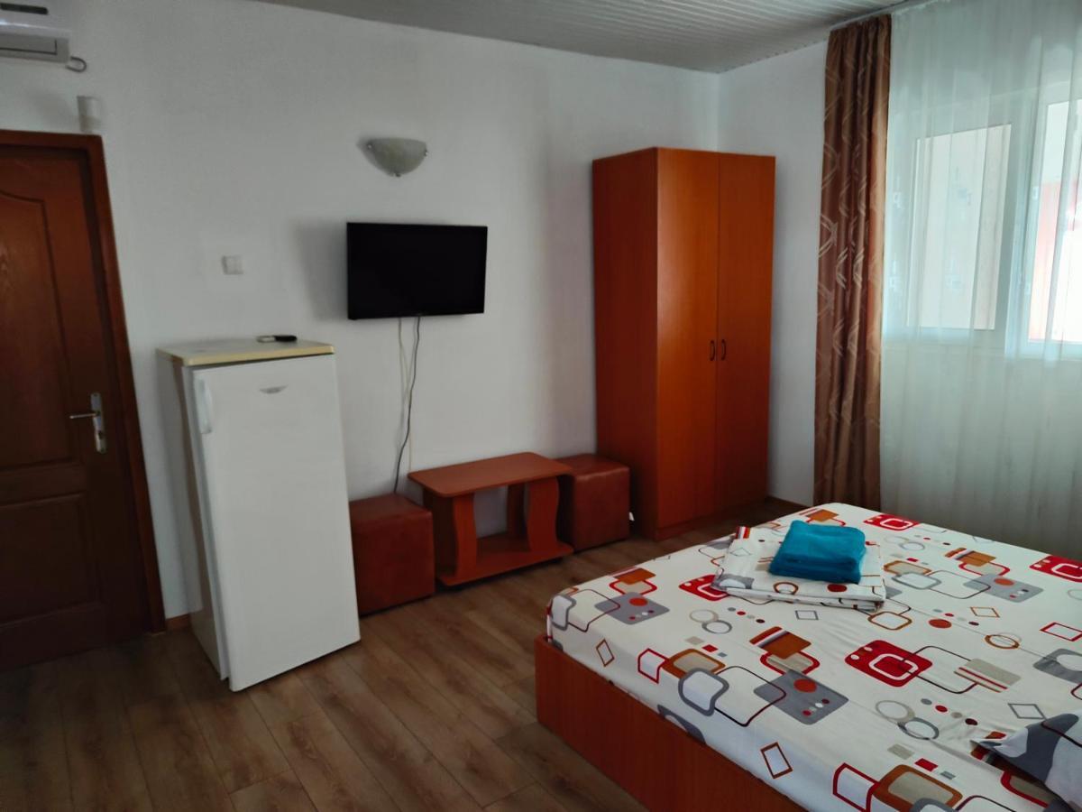 Vila Olimpica Hotel คอสติเนช ภายนอก รูปภาพ